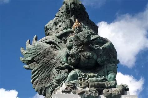 Berikut Mitologi Burung Garuda dalam Hindu, Yuk Cek Penjelasannya ...