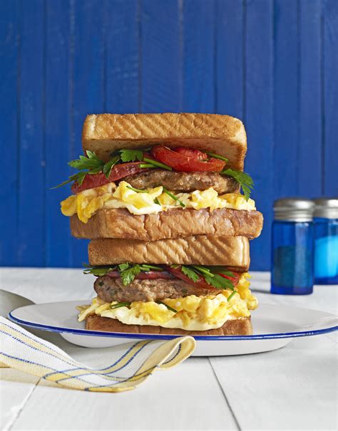 Best Loaded Breakfast Sandwiches with Fennel Herb Sausage Patties ...