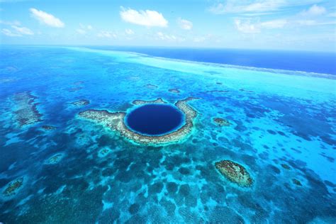 (Re)-Discovering the Deep Blue - Travel Belize