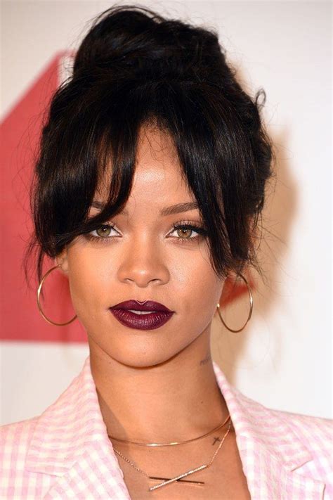 Rihanna Black Lipstick