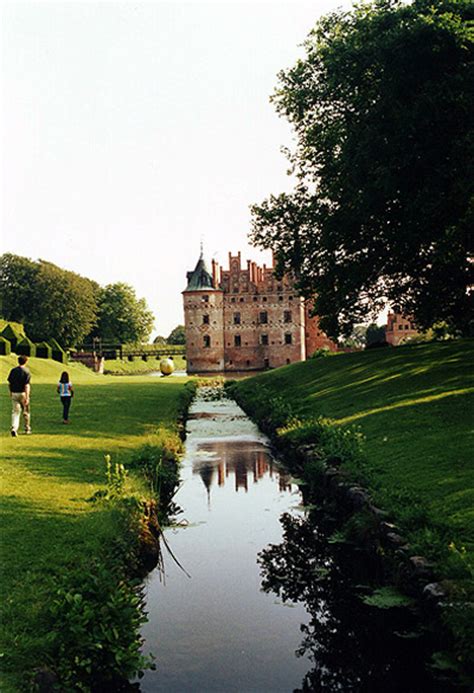 Egeskov Castle Facts, History & Location