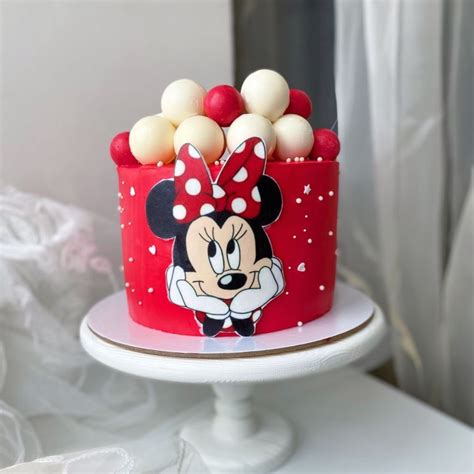 Cartoon Birthday Cake | Yummy cake