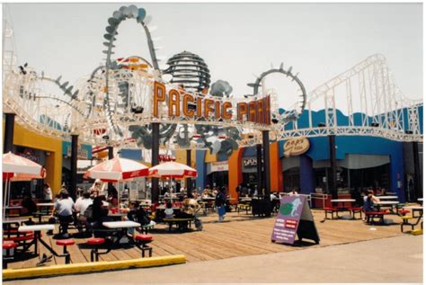 History of the Santa Monica Pier - Pacific Park® | Amusement Park on ...