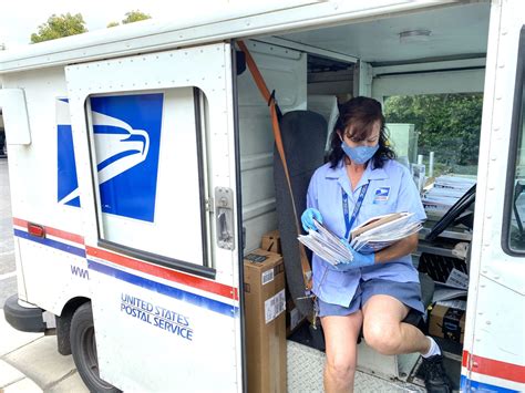 How Trump's Appointees Continue to Dismantle the Postal Service | DCReport.org