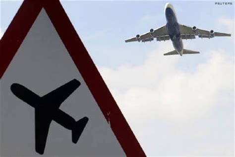 Declare Vadodara, Surat terminals as international airports: Gujarat government