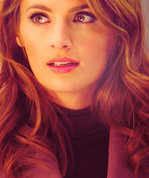 a hint of red | Kate beckett, Stana katic, Castle tv shows
