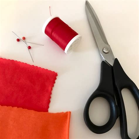 How to Sew Stretch Fabric: 5 Easy Sewing Tips - We Like Sewing