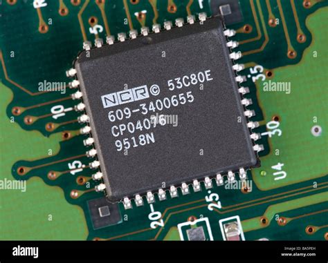 Integrated Circuit On Silicon Chip