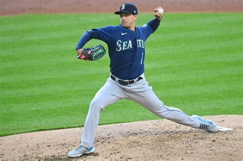 How Mariners pitchers secured another notable win: ‘Just stay on the attack’ - The Athletic