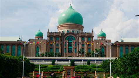 Perdana Putra is the Prime Minister's Office in Malaysia. The ...