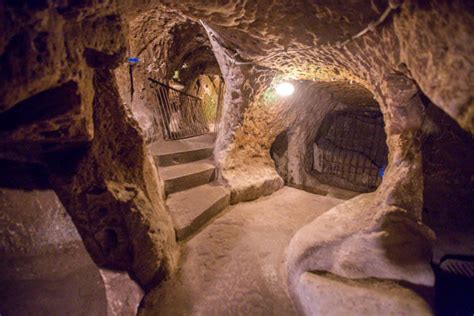 Derinkuyu: 15 Incredible Images Taken Inside The Underground City