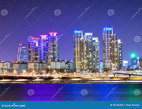 Han River in Seoul stock photo. Image of cityscape, building - 30146204