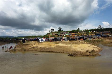 Security, infrastructure in northern Rakhine receives massive cash ...