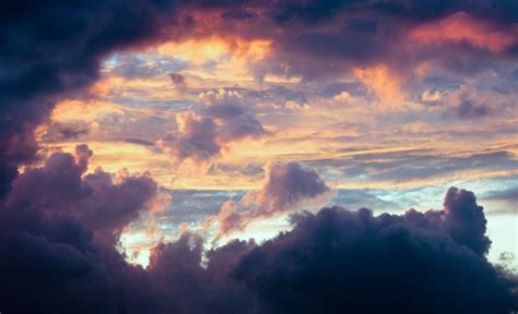 How to Tell Your Own Fortune Using a Cloud Scrying Technique