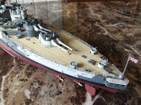 Queen Elizabeth Class HMS Warspite -- Plastic Model Battleship Kit -- 1 ...