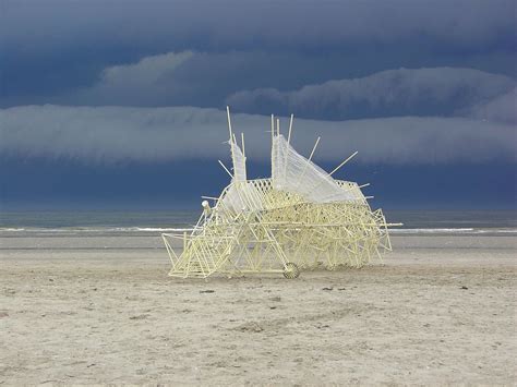 ‘Strandbeests’, meaning beach animals in Dutch, are the incredibly clever moving sculptures ...