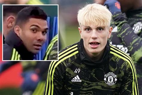 Man Utd fans love Casemiro’s reaction to Alejandro Garnacho’s bleached blonde look after Antony ...