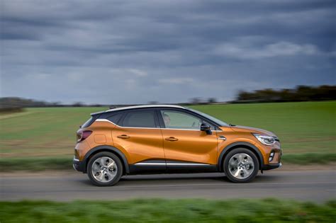 UK Drive: The Renault Captur E-Tech brings plug-in hybrid power to this popular crossover ...