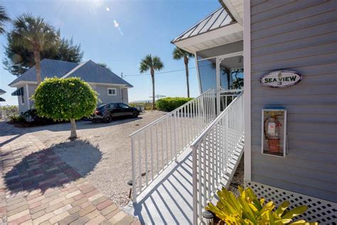 Shalimar Cottages & Motel - Beachfront on Sanibel in Sanibel | VISIT FLORIDA