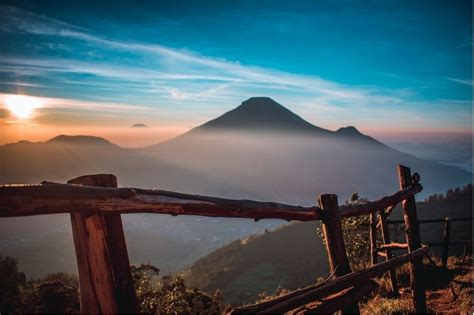 Dieng Plateau Sunrise Tour Starts from Yogyakarta - Borobudur Sunrise Tour