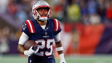 Report: Patriots to place CB Marcus Jones on IR due to torn labrum