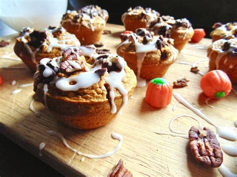 Pumpkin Spice Muffins - Maverick Baking