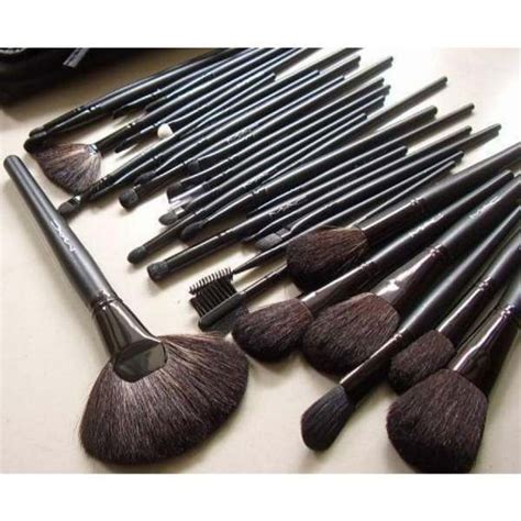 Mac 12 Pcs Brushes Set - Shopse.pk