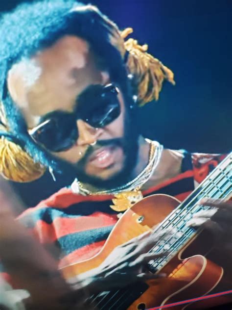 Thundercat cosplaying as Chris Chan for the Gorillaz Coachella set : r ...