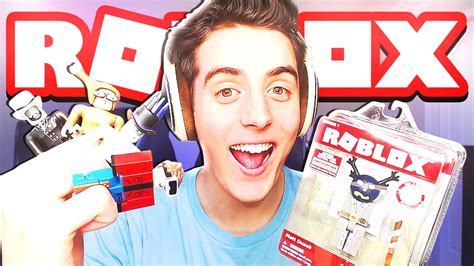 NEW ROBLOX TOYS UNBOXING!! - YouTube