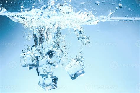 Abstract background image of ice cubes in blue water. 7626671 Stock ...