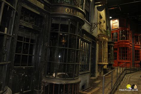 Harry Potter Studio Tour London - Diagon Alley (56) - HeyUGuys