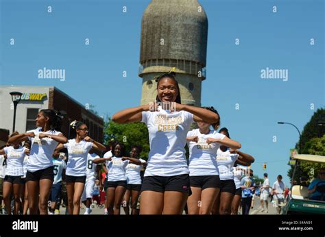 YPSILANTI, MI - JULY 4: Ypsilanti high school cheer team members at the ...