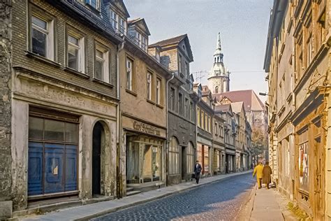 Naumburg / Saale - Blick von der großen Wenzelstraße auf die Wenzelkirche - 1991 Foto & Bild ...