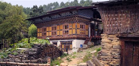 What Is The Traditional Architecture of Bhutan Palace? - Norbu Bhutan