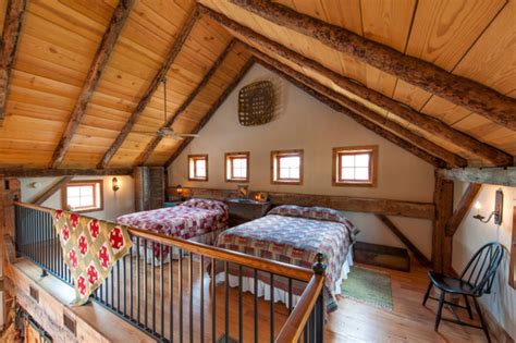 A Cabin Loft Creates Cozy And Creative E Log Connection