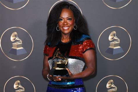 EGOT Winners List: How Many Winners Are There? - Parade