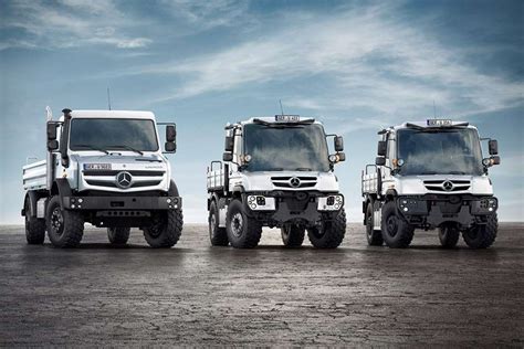 GEAR: 2014 Mercedes-Benz Unimog makes the ultimate off-road truck even ...