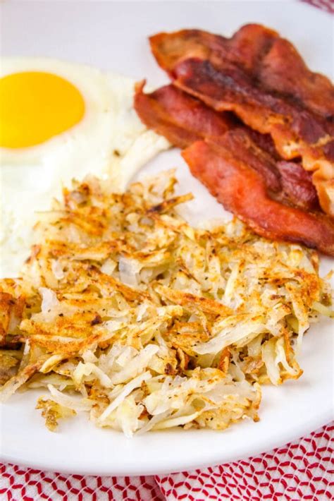 Crispy Homemade Hash Browns Recipe | YellowBlissRoad.com