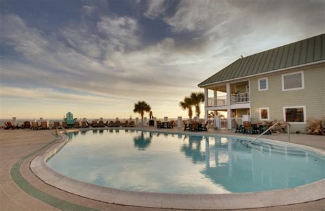 Islander Hotel & Resort (Emerald Isle, NC) - Resort Reviews - ResortsandLodges.com