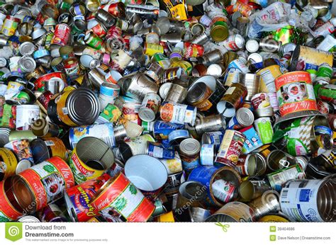 Tin cans for recycling editorial photo. Image of refuse - 39404686