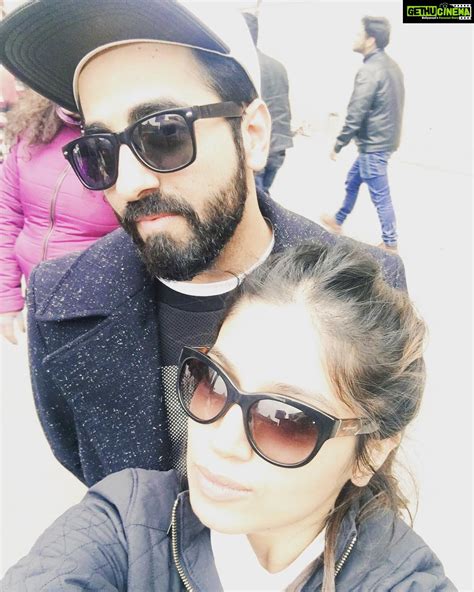 Bhumi Pednekar Instagram - #weirdoandbeardo #manmarziya #hills # ...