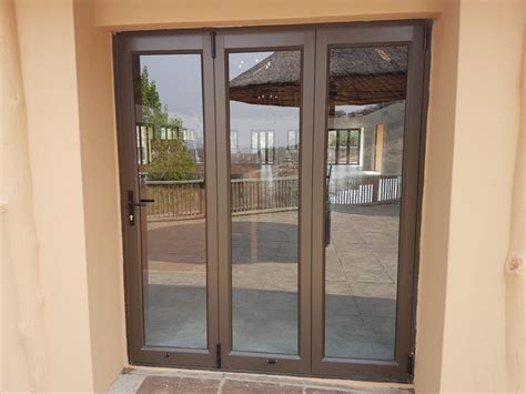 Aluminium Sliding Folding Stacking Door 3 panel Vistafold | Premium Aluminium