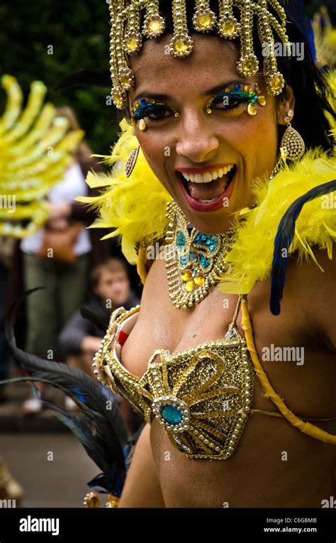 Dance performer at Notting Hill Carnival London 2011 England Great ...