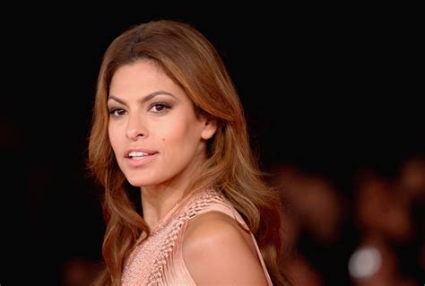 Eva Mendes - Aron Palacios