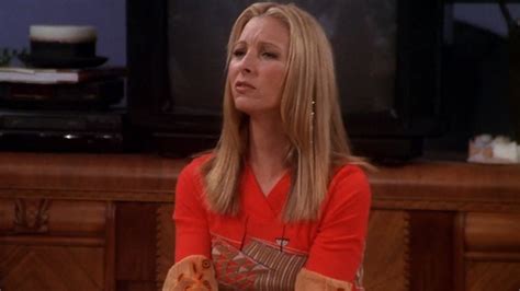 Lisa Kudrow Makes It Clear How She Feels About Friends' Diversity Issue