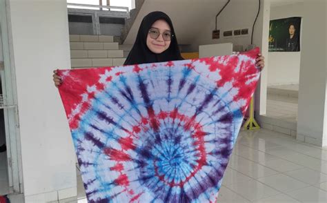 Seni Kriya Batik Ikat, Implementasi Pembelajaran PjBL di SMK SABILURRASYAD