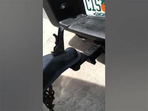 Redneck trailer hitch - YouTube