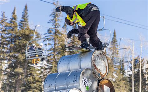 Flagstaff snowboarding community grows with help of businesses ...