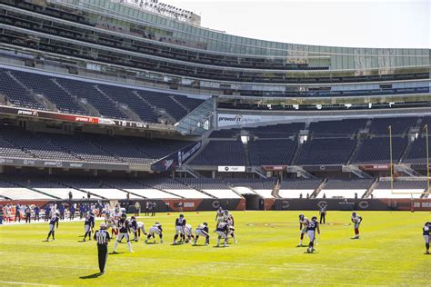 How the Bears Pump Crowd Noise Into Soldier Field – Chicago Magazine