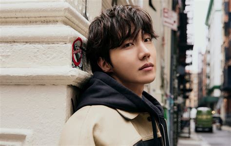 BTS' J-hope shares farewell message ahead of military enlistment